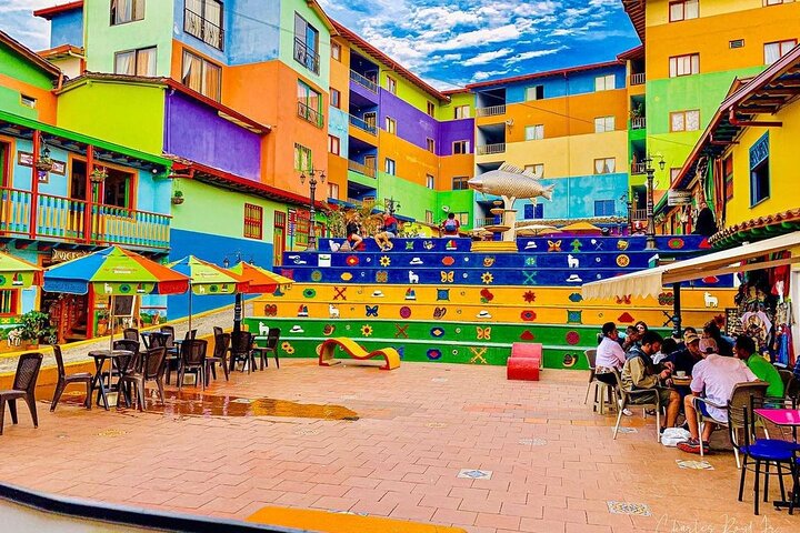 Guatapé – El Peñol Outing 6
